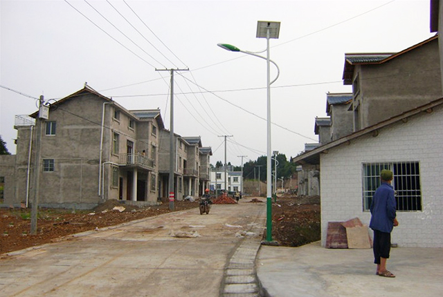 農(nóng)村太陽能路燈價格